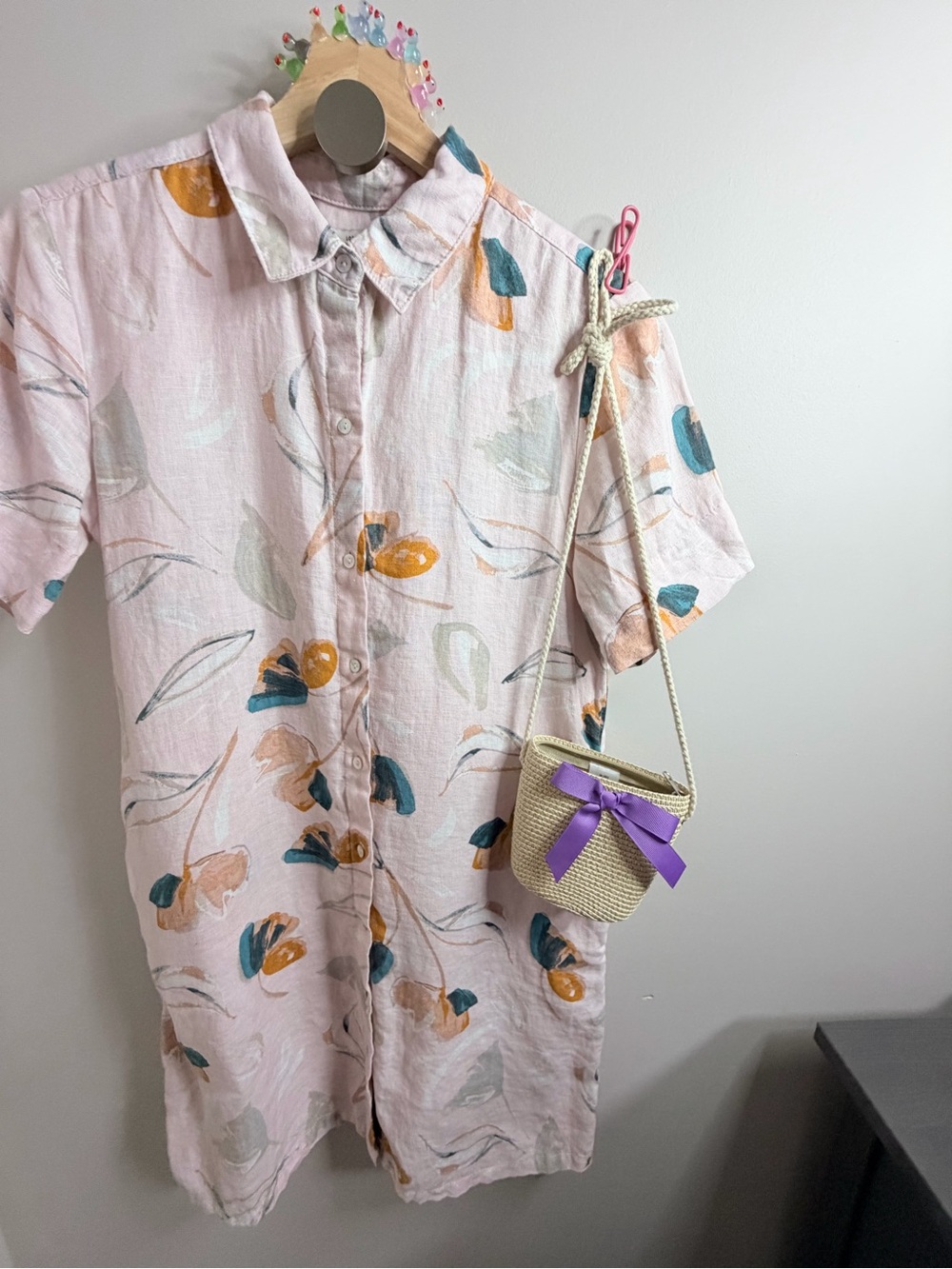 Women's Pink Floral Button-Front Blouse